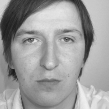 2005 – Adrian  Kasnitz